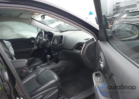 2019 Jeep Cherokee Latitude Plus Fwd from USA, damaged, VIN 1C4PJLLB8KD439467